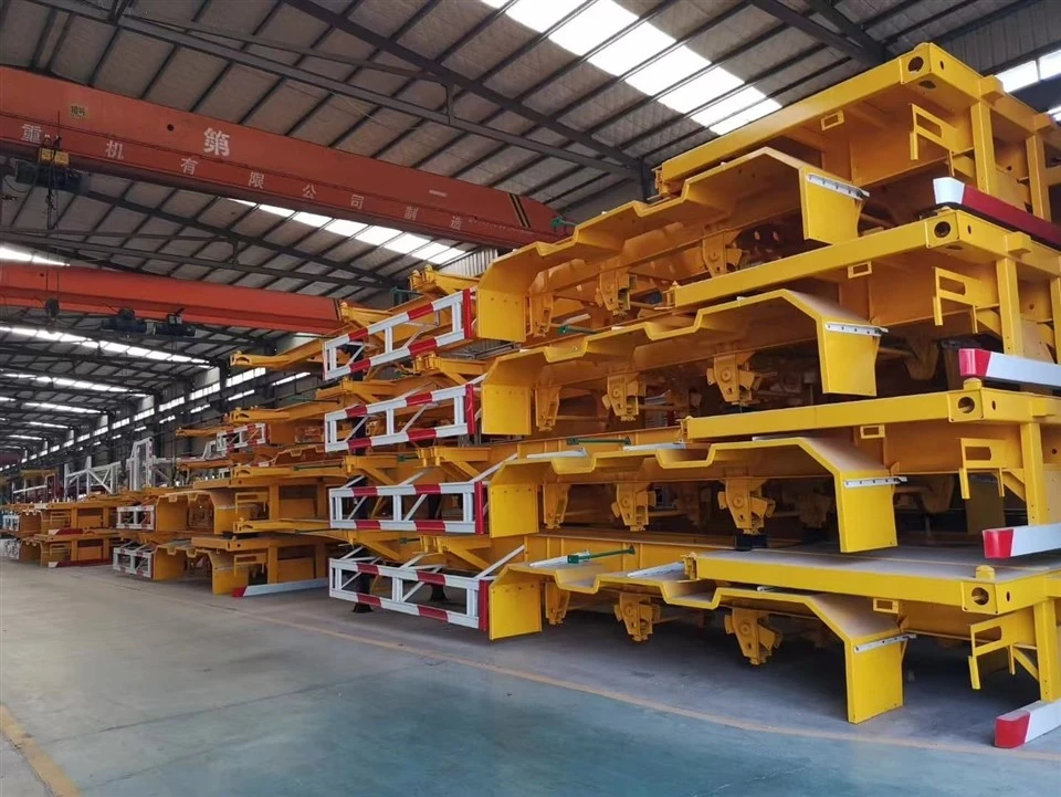 3 Axles 60 Ton Skeletal Shipping Container Chassis Skeleton Semi Trailer